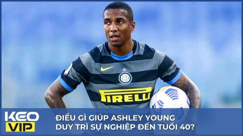 Ashley Young sở hữu 485 trận Premier League và 39 lần khoác áo đội tuyển Anh